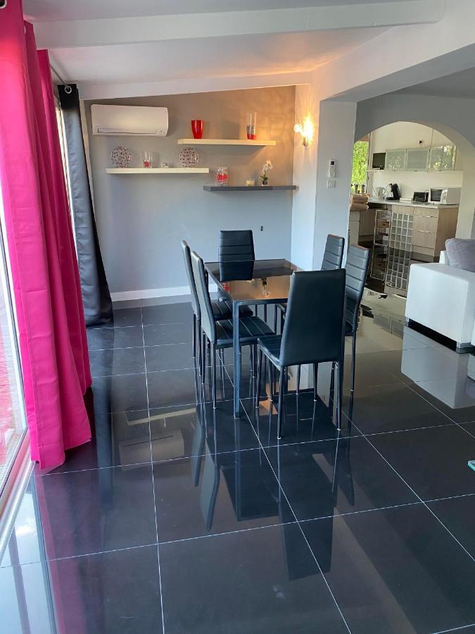 Cavaliere Apt 125M2 Piscine Le Lavandou Bagian luar foto
